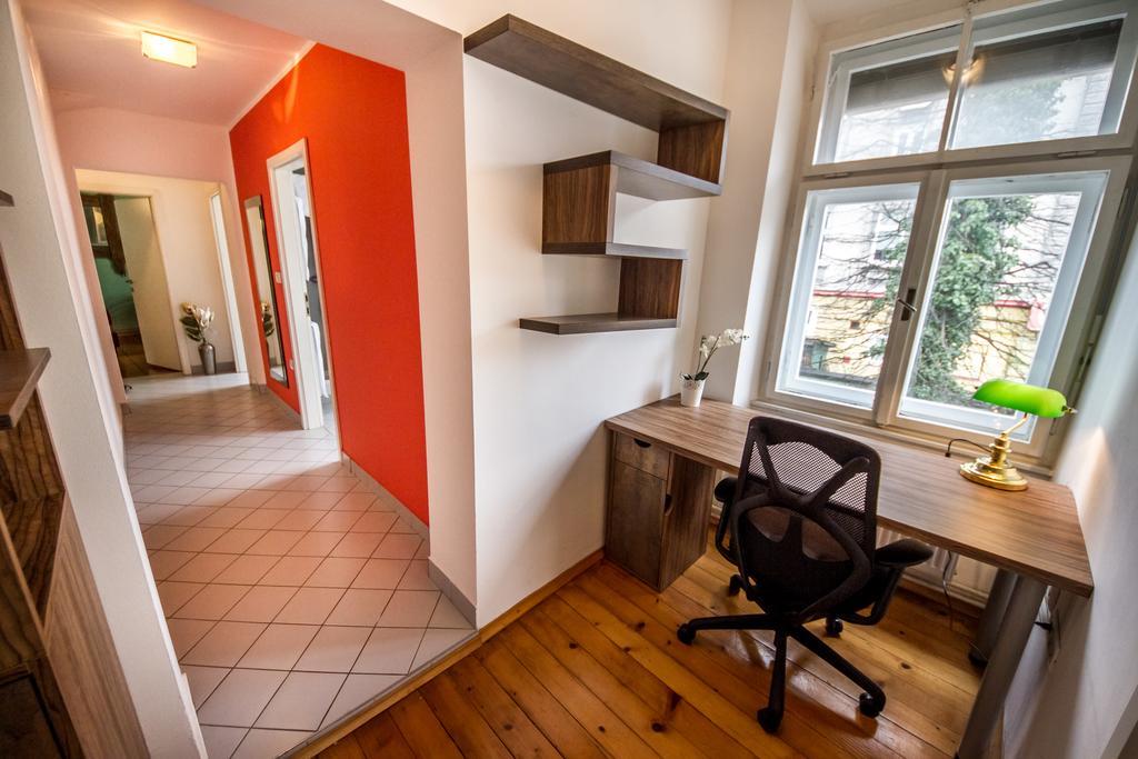 Oh Apartments & Rooms Любляна Стая снимка
