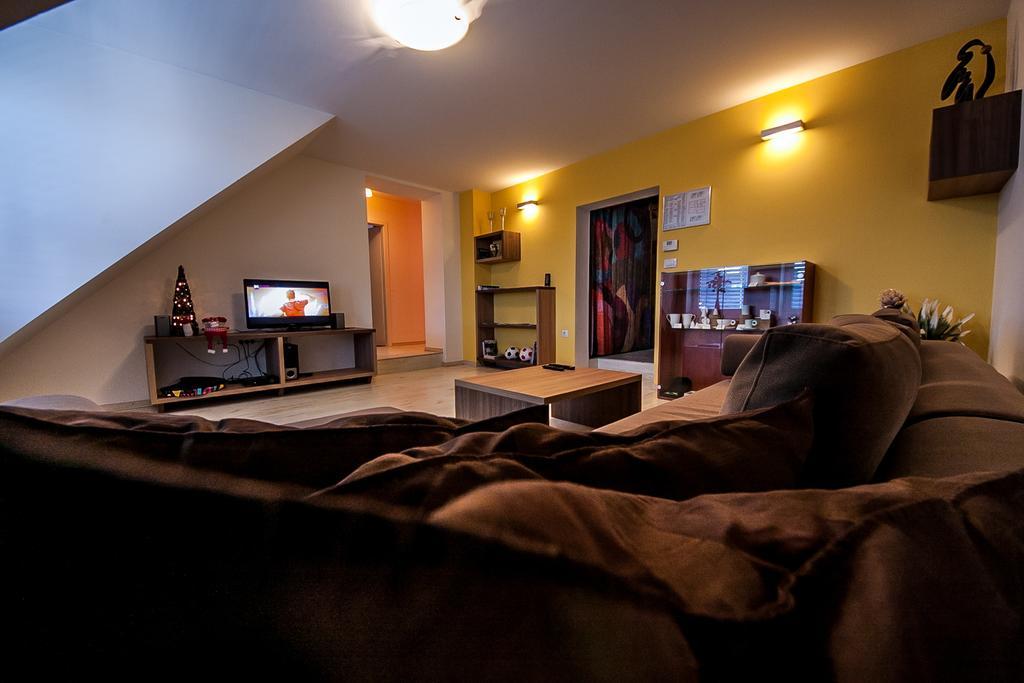 Oh Apartments & Rooms Любляна Стая снимка